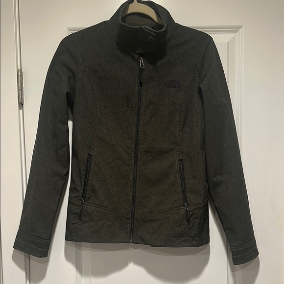 The North Face Dark Green Jacket - Picture 1 of 6